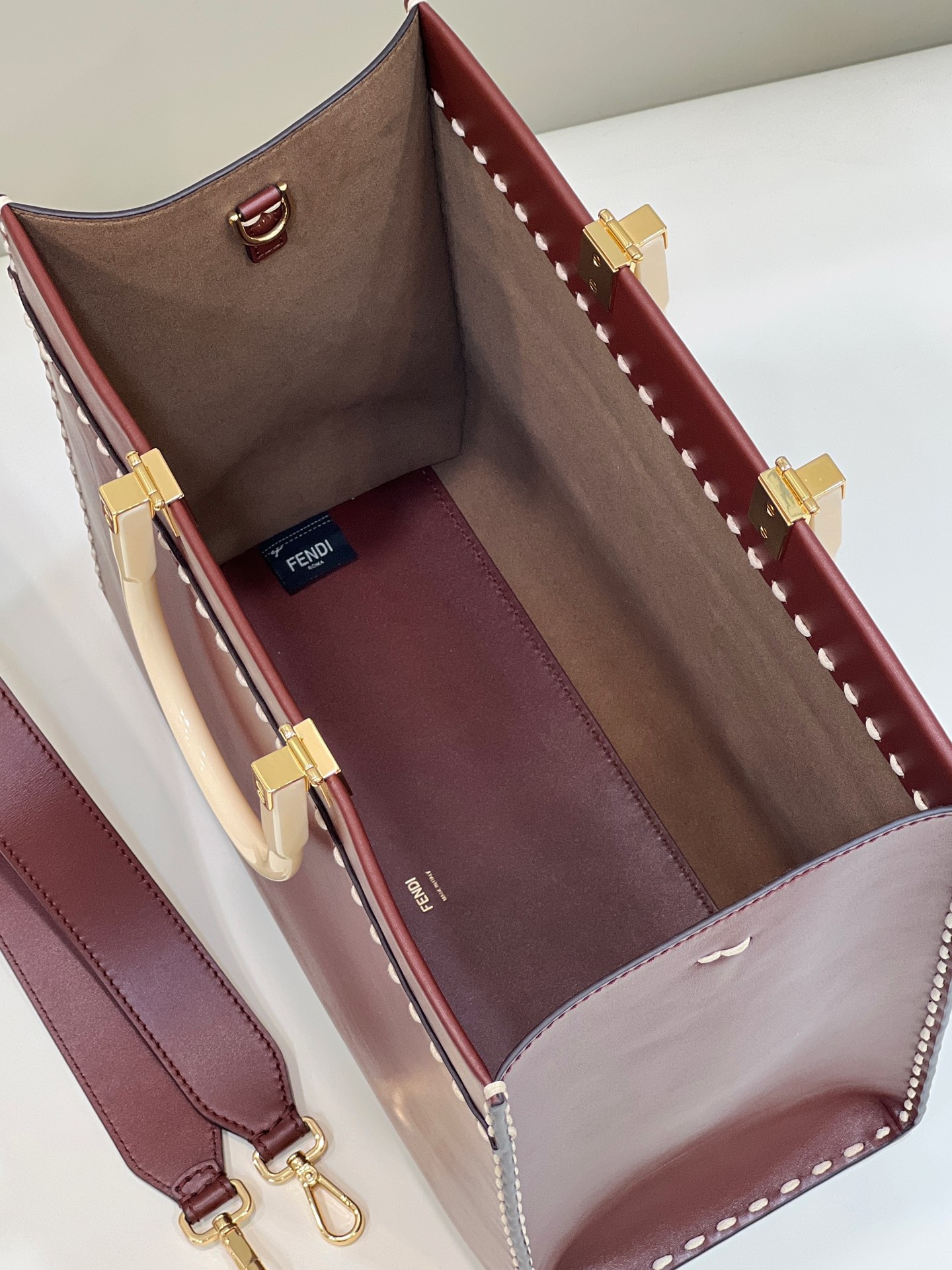F**di new tote