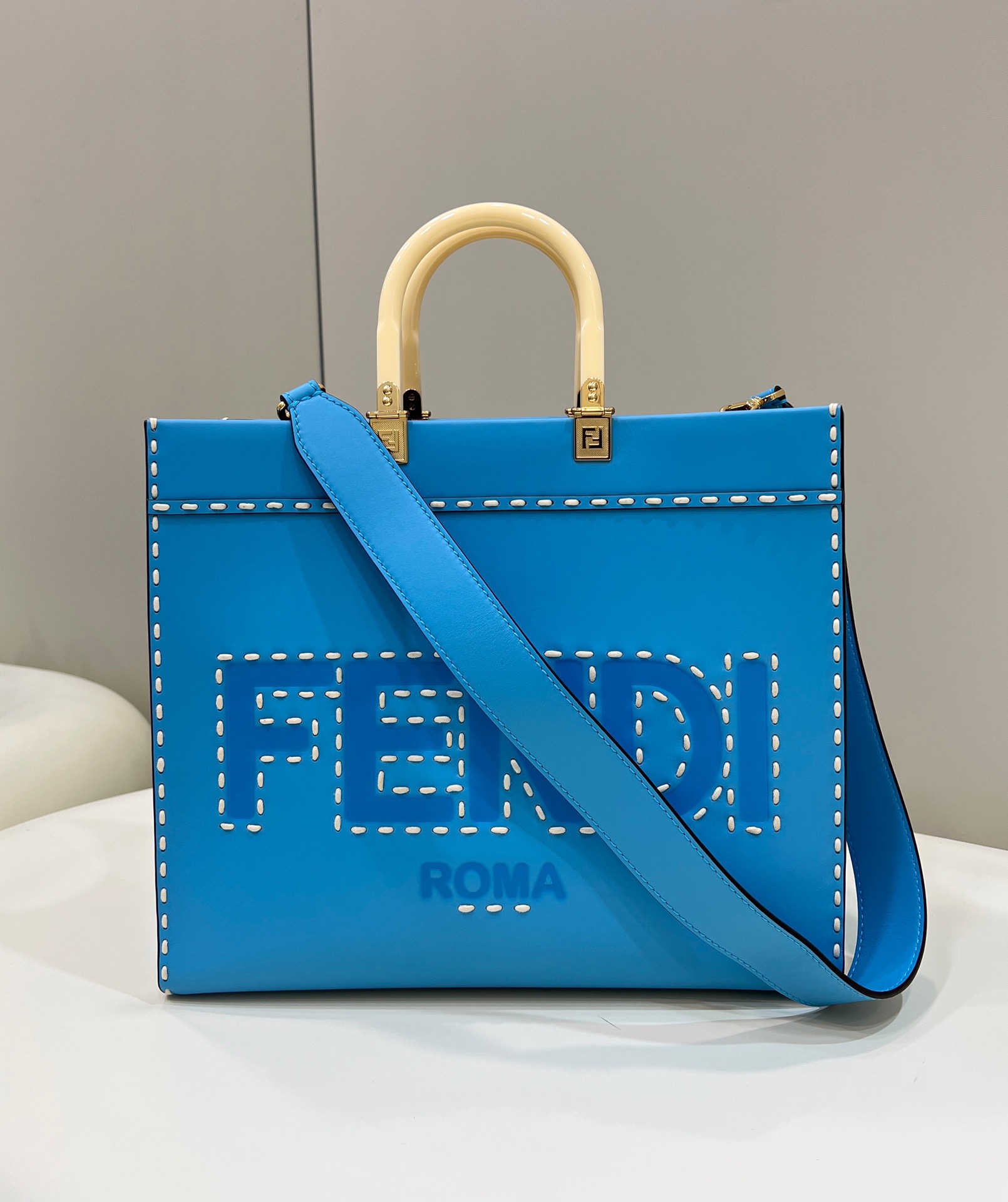 F**di new tote