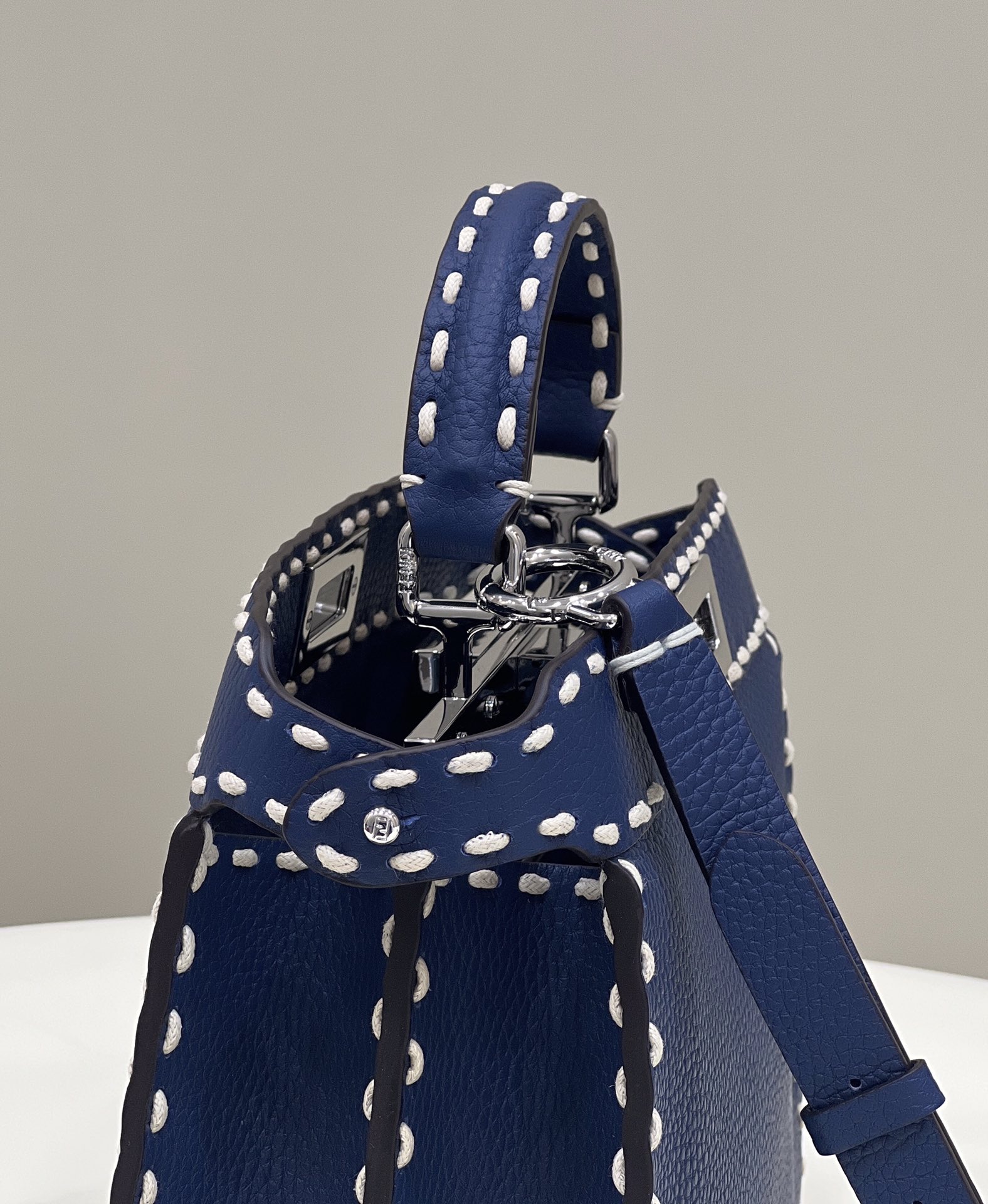 F**di peekaboo small bag