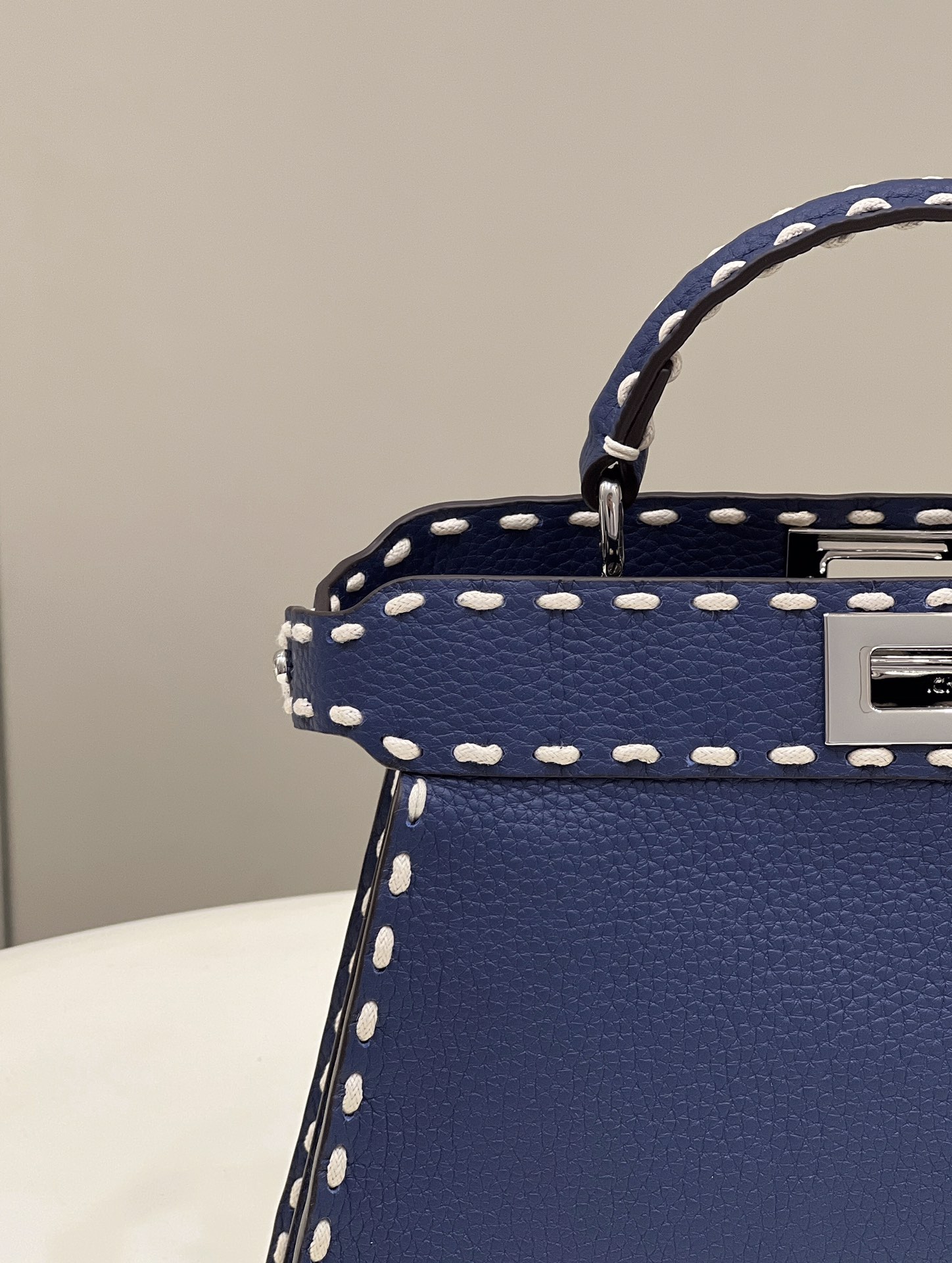 F**di peekaboo small bag