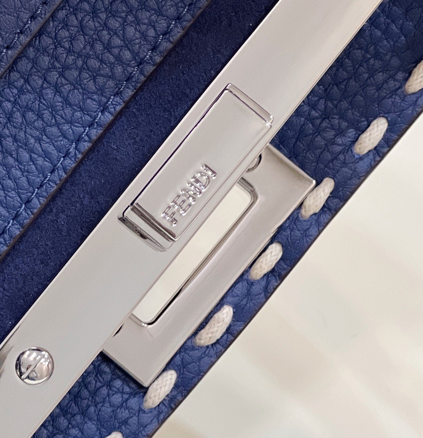 F**di peekaboo small bag