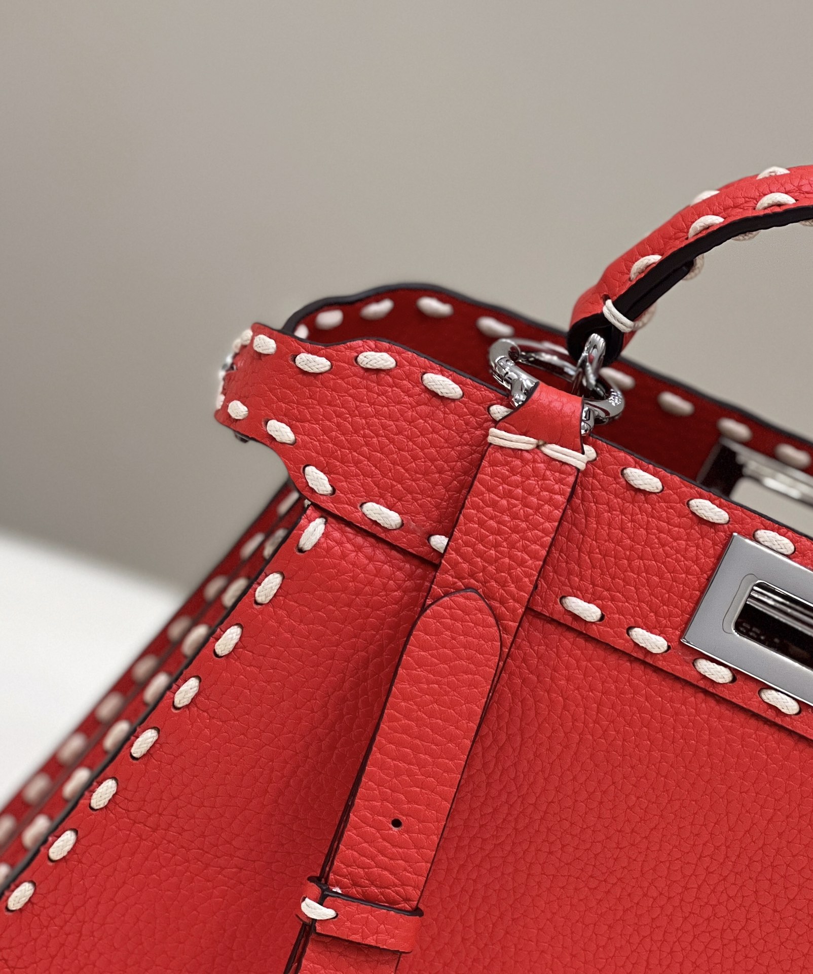 F**di peekaboo small bag