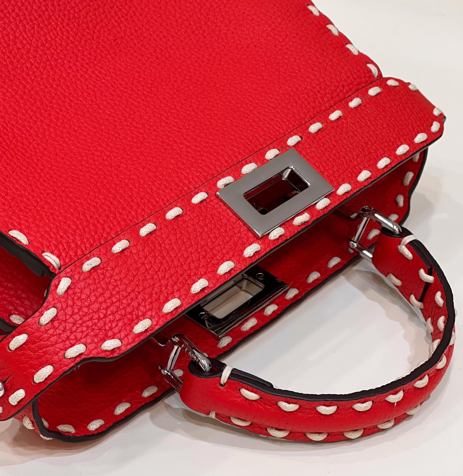 F**di peekaboo small bag