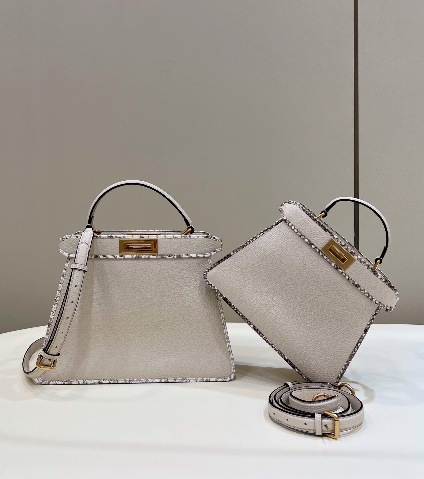F**di peekaboo small bag