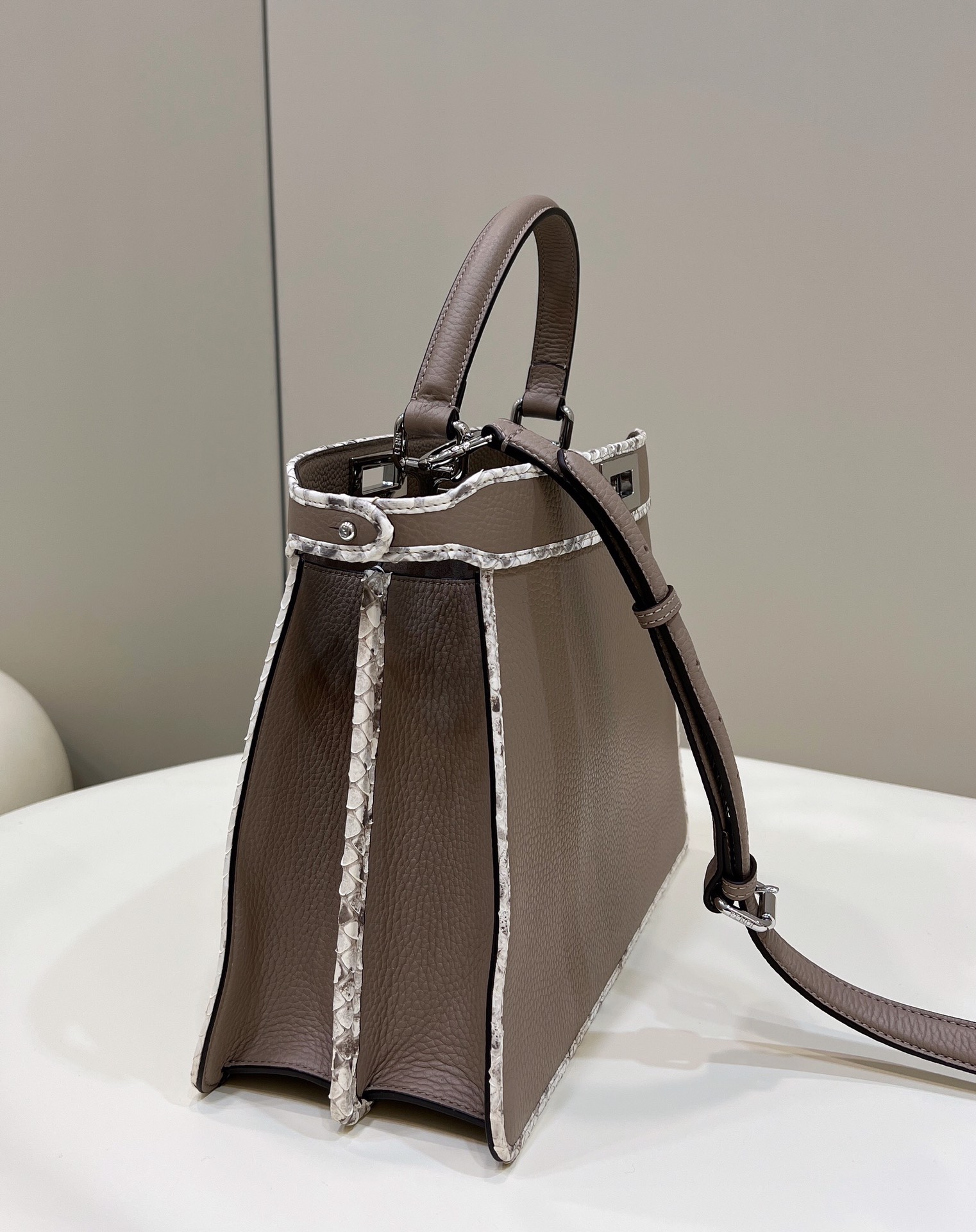 F**di peekaboo medium bag