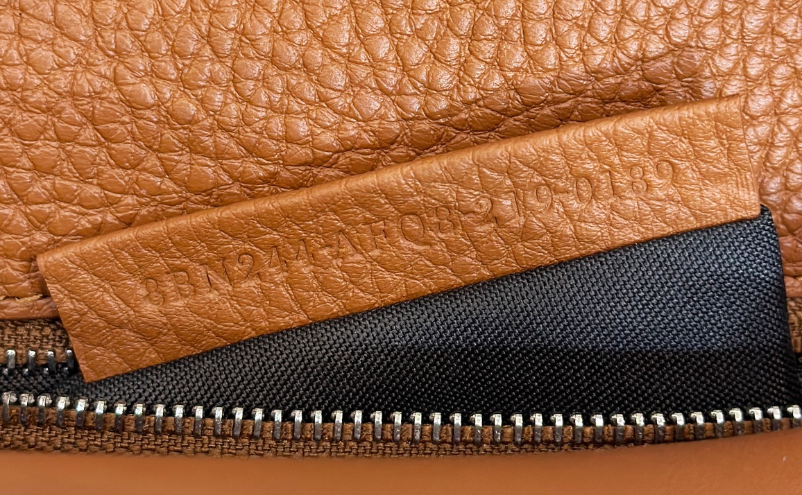 F**di peekaboo bag