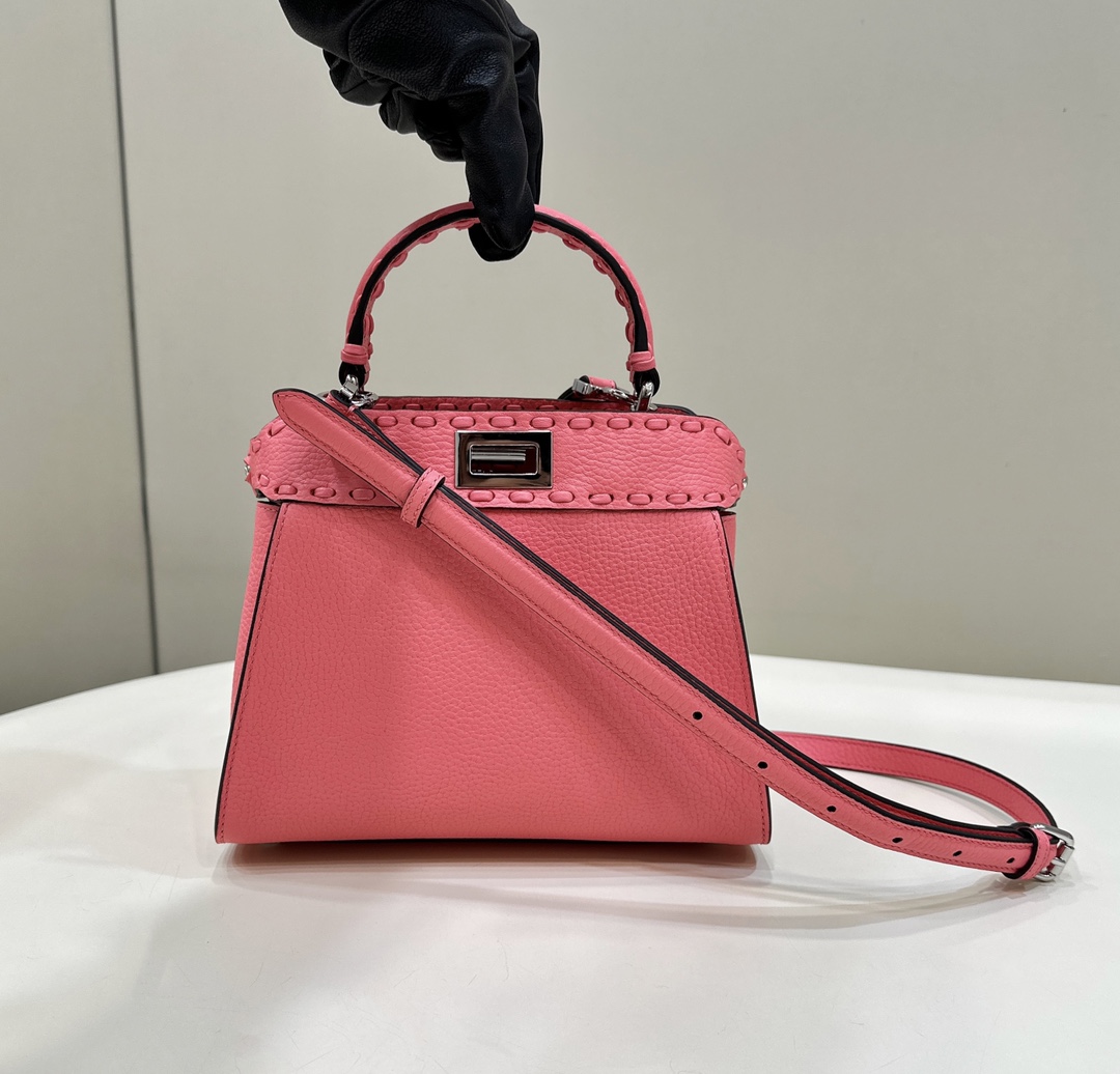 F**di peekaboo bag
