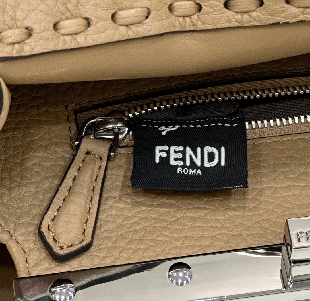F**di peekaboo bag