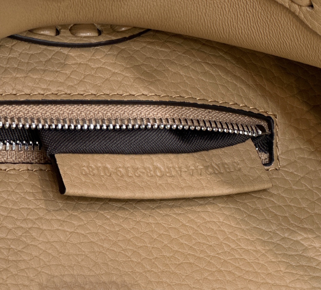 F**di peekaboo bag