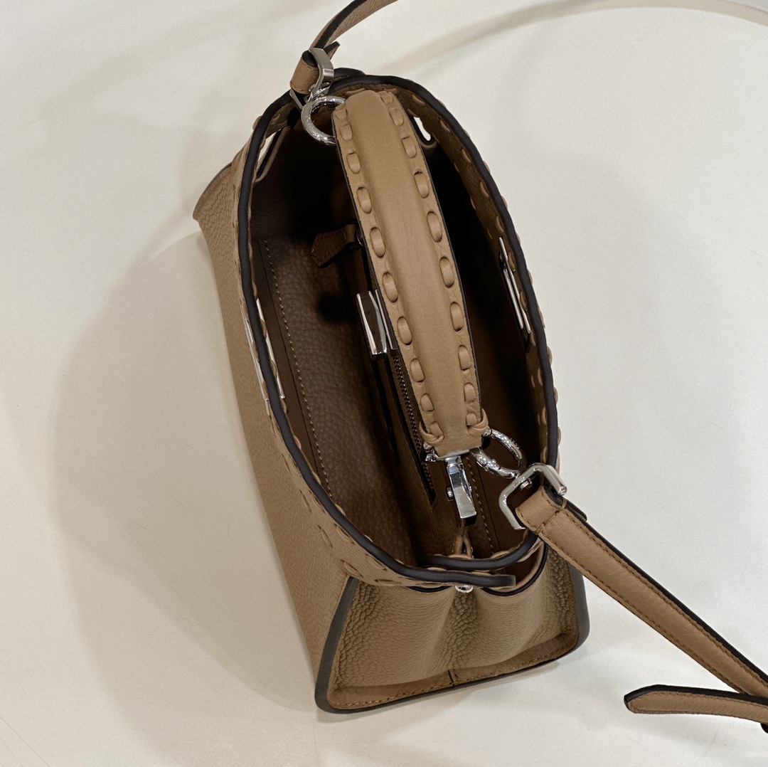 F**di peekaboo bag