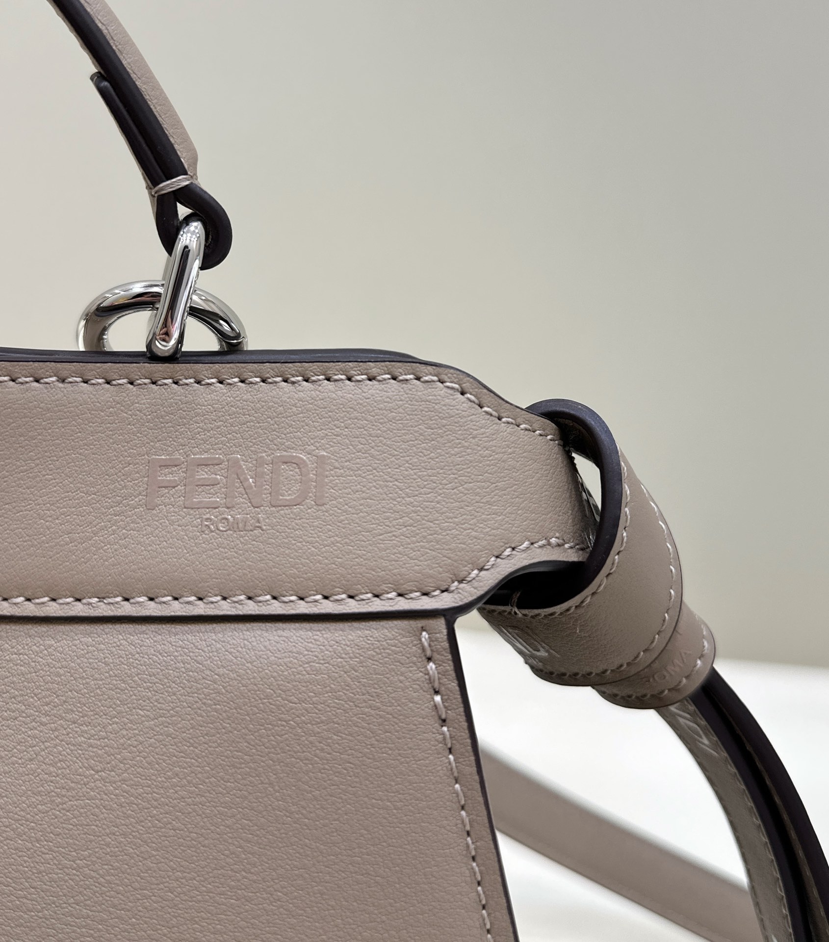 F**di peekaboo i see u small bag