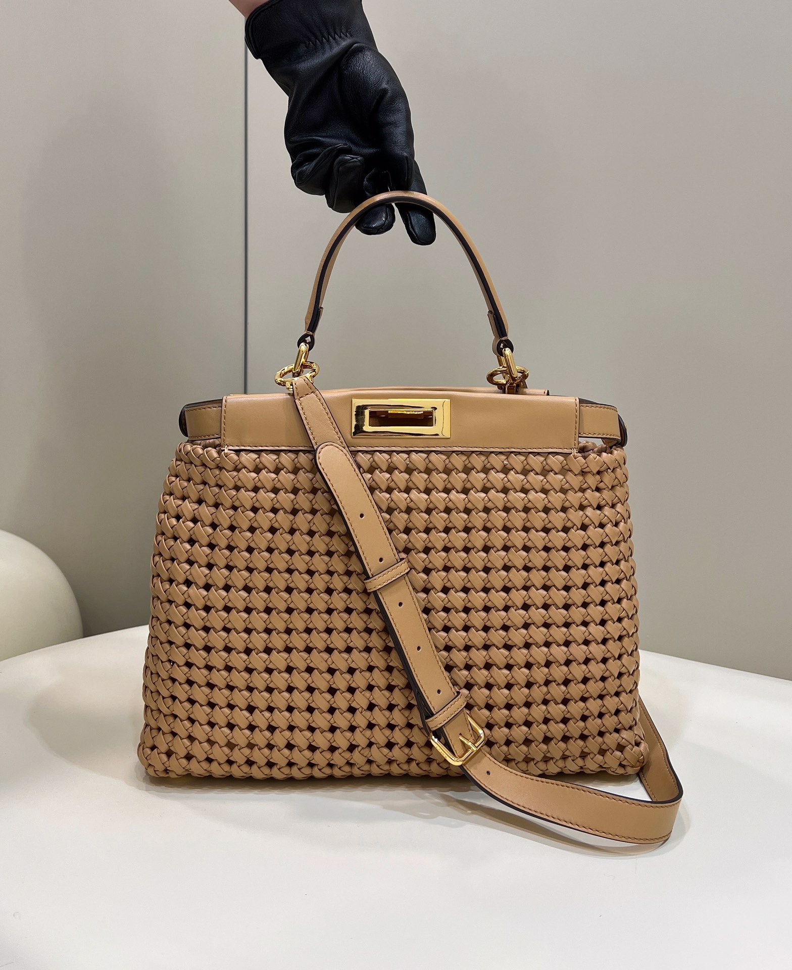F**di peekaboo medium bag