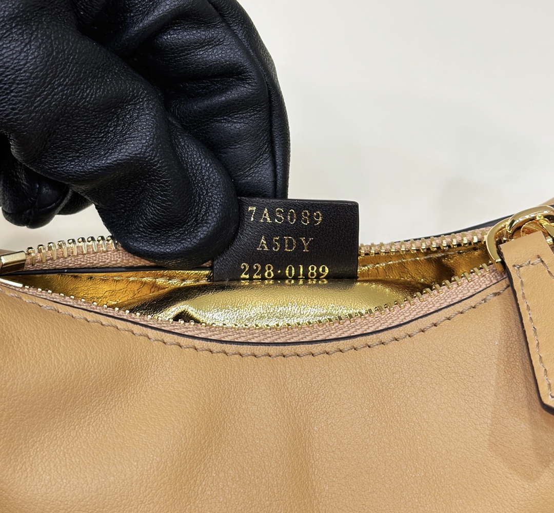 F**di graphy mini bag
