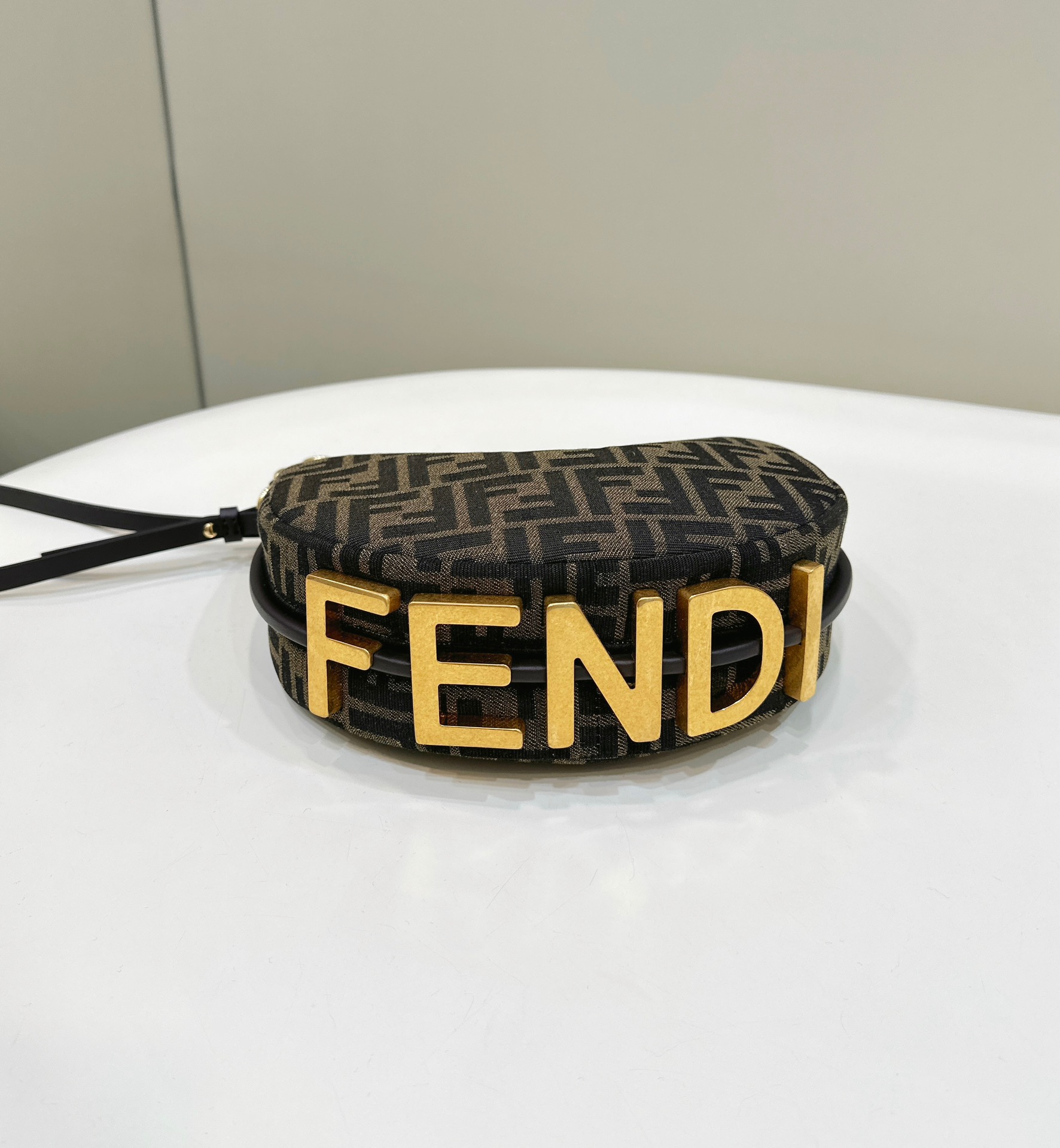 F**digraphy bag