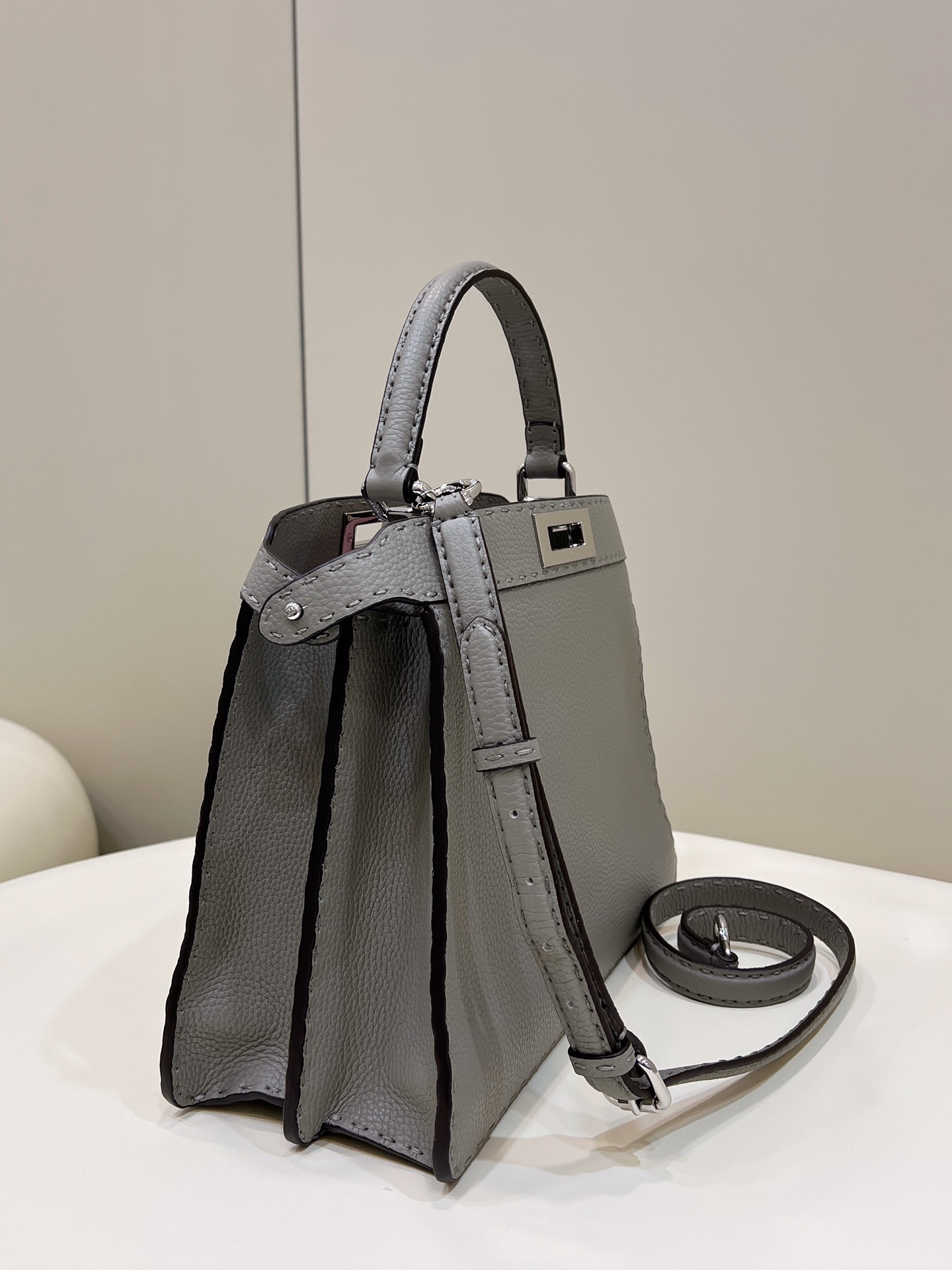 F**di peekaboo medium bag
