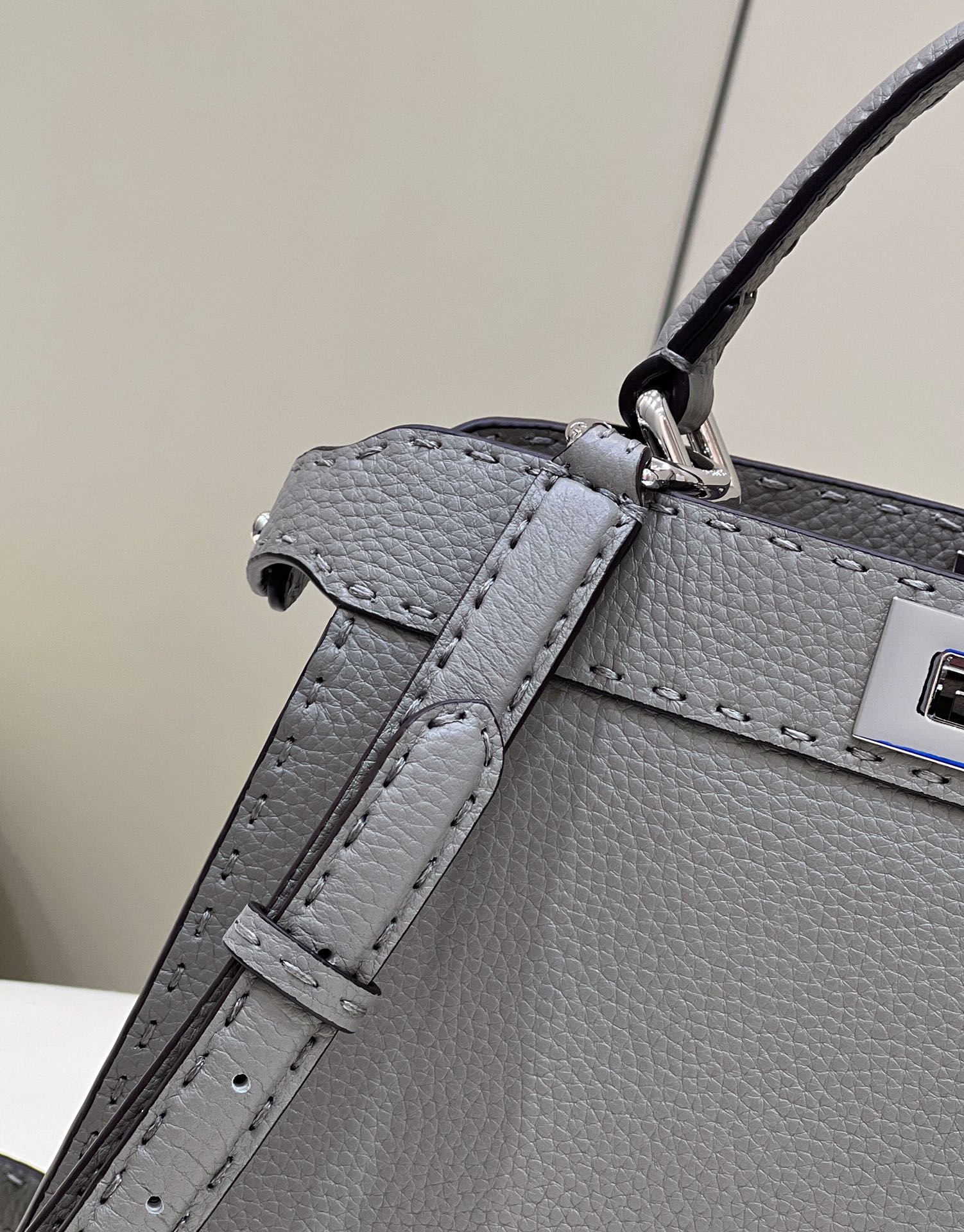 F**di peekaboo medium bag