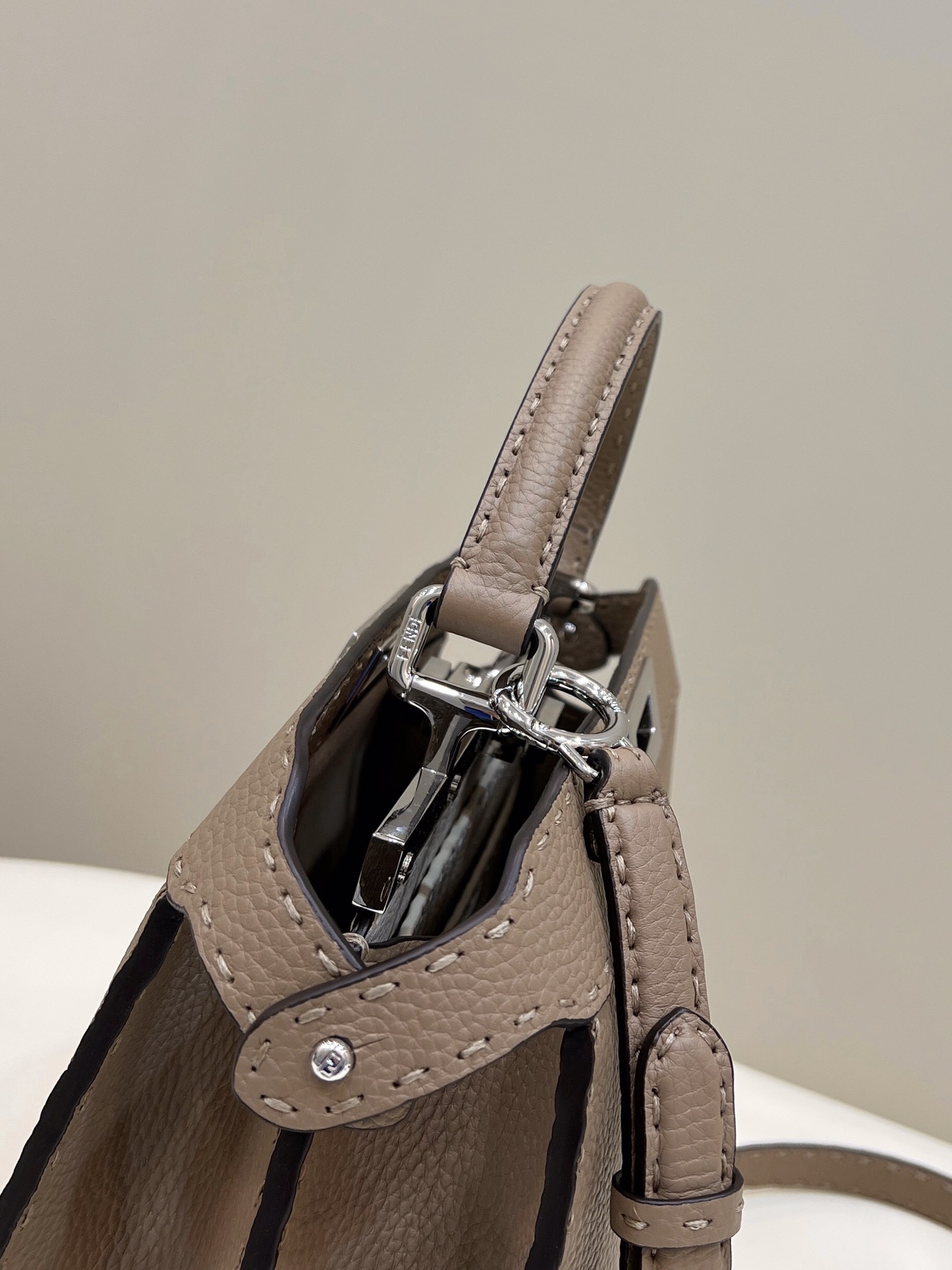 F**di peekaboo medium bag