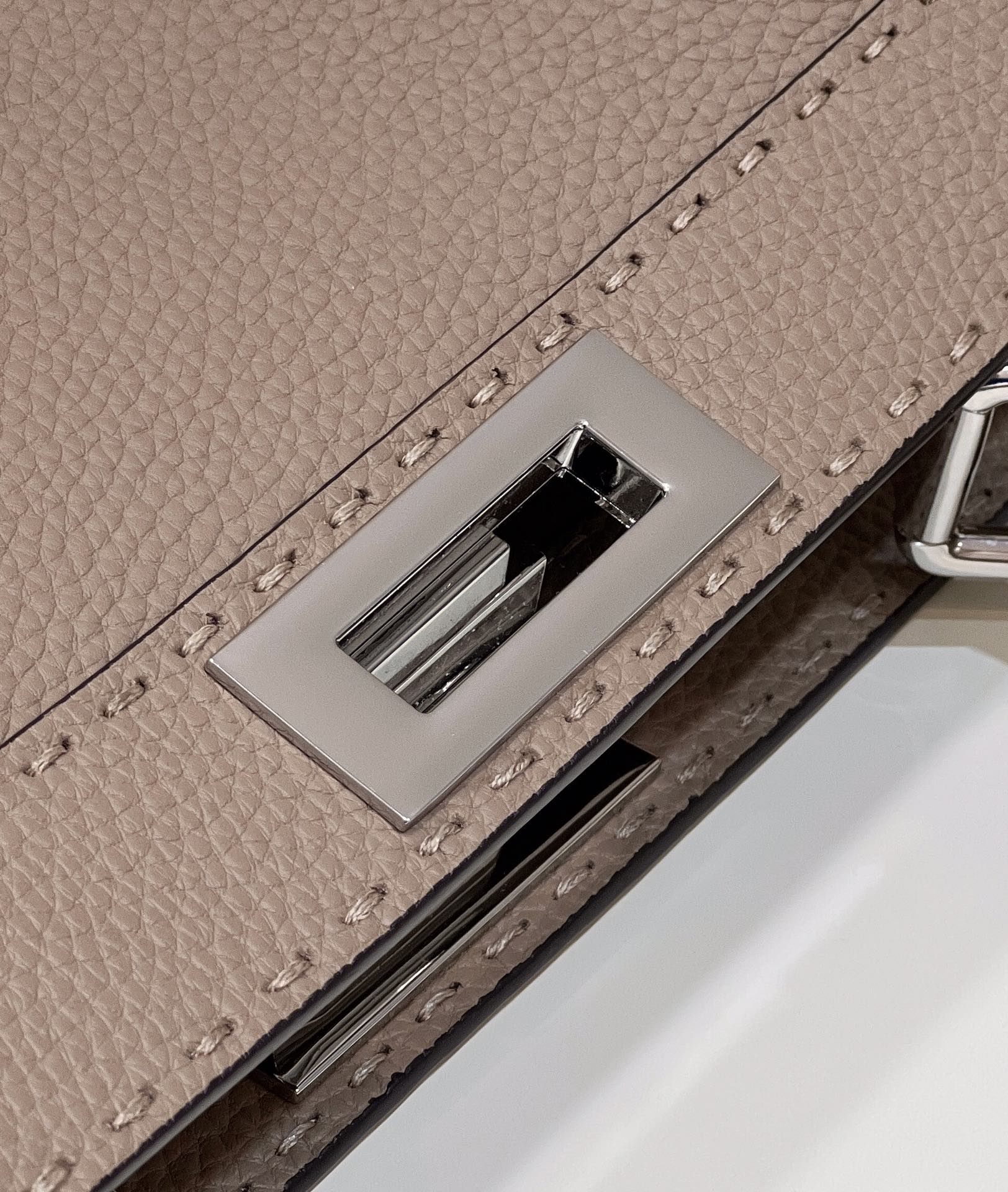 F**di peekaboo medium bag