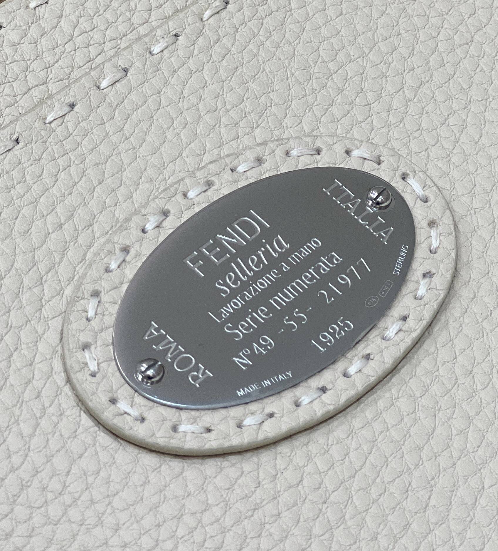 F**di peekaboo medium bag