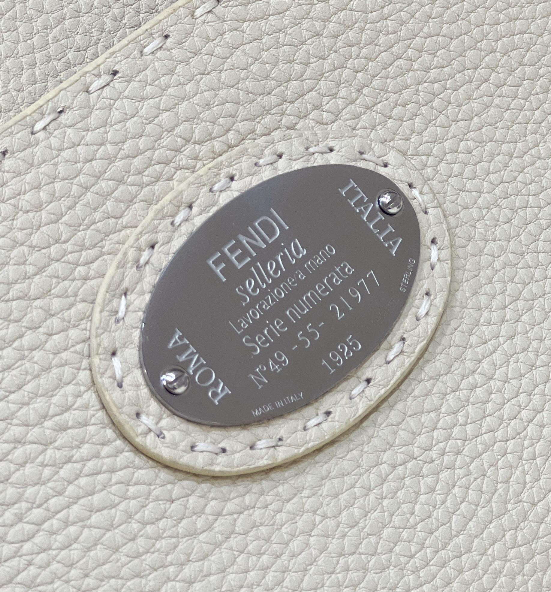 F**di peekaboo medium bag