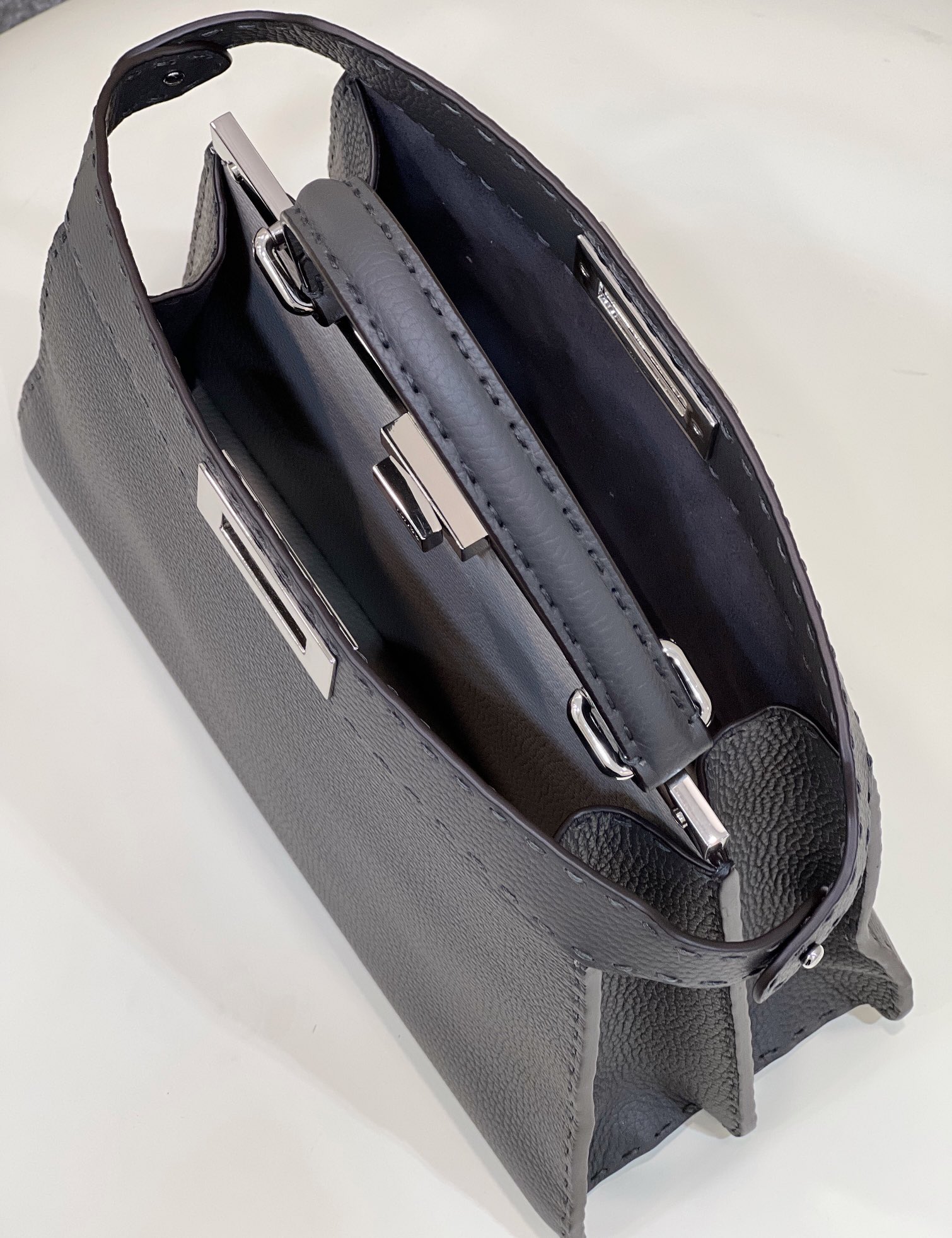 F**di peekaboo medium bag