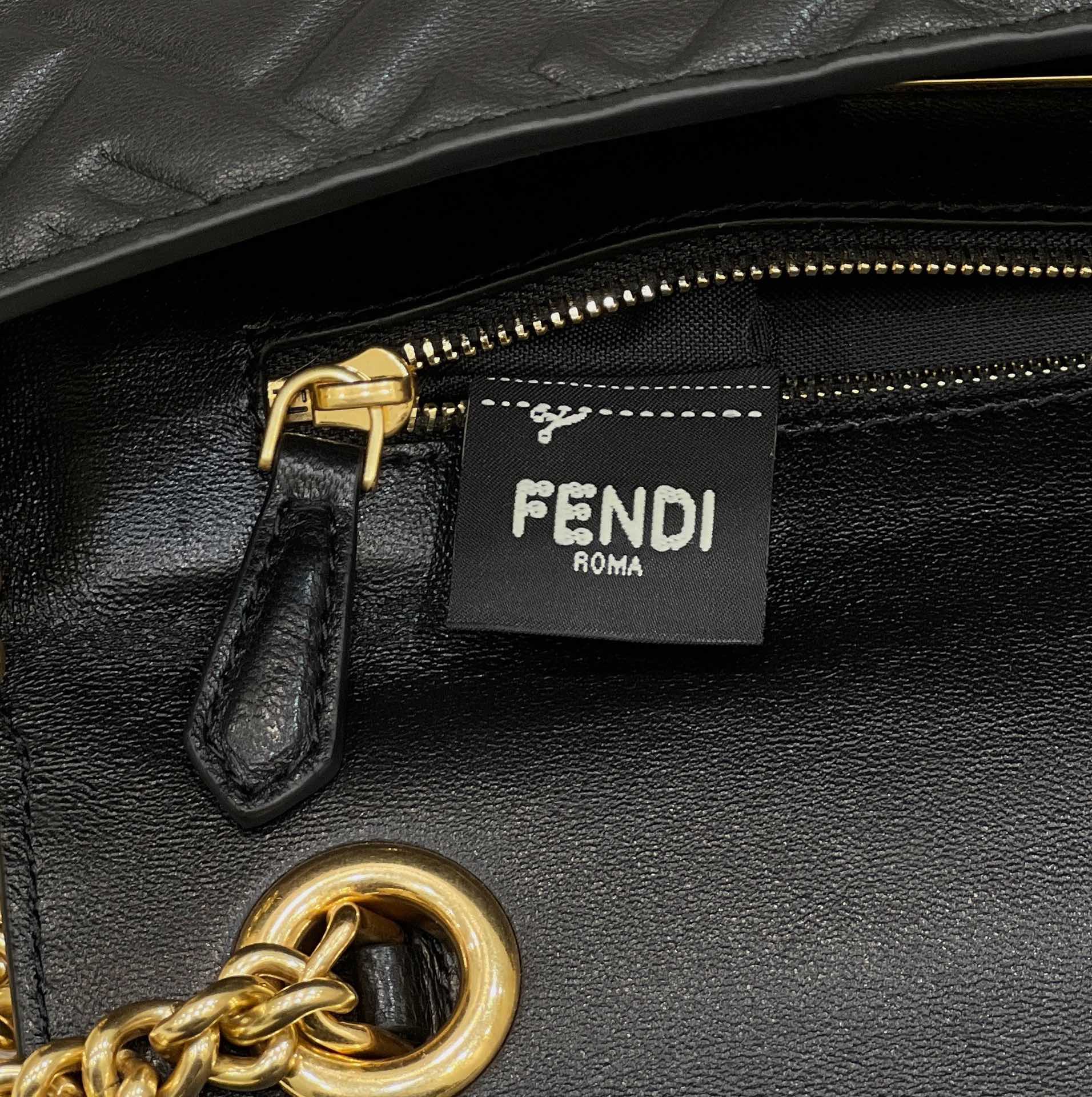 F**di baguette bag