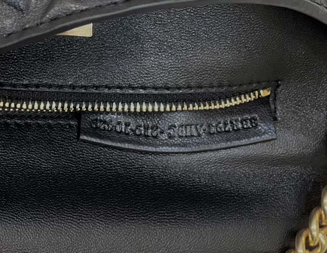 F**di baguette bag