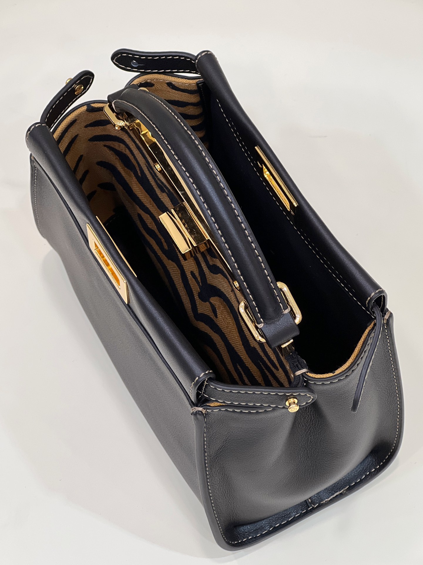F**di peekaboo bag