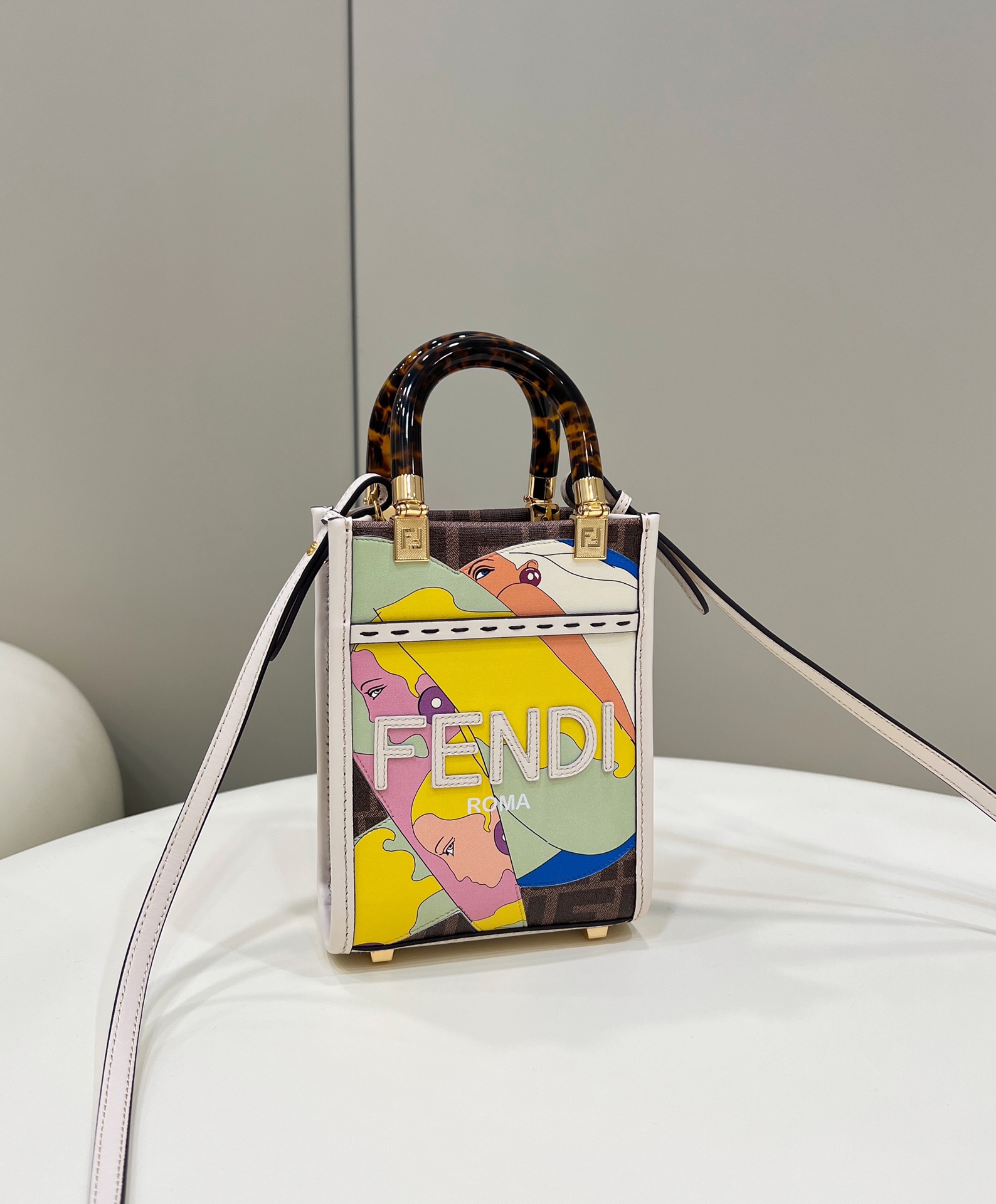 F**di sunshine mini bag