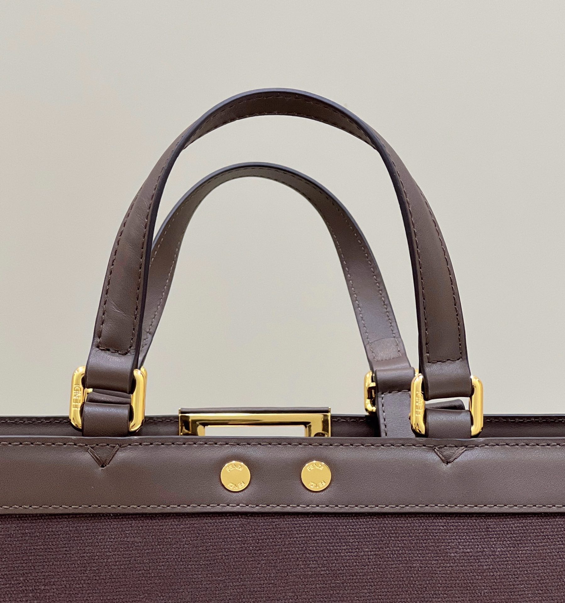 F**di peekaboo tote bag
