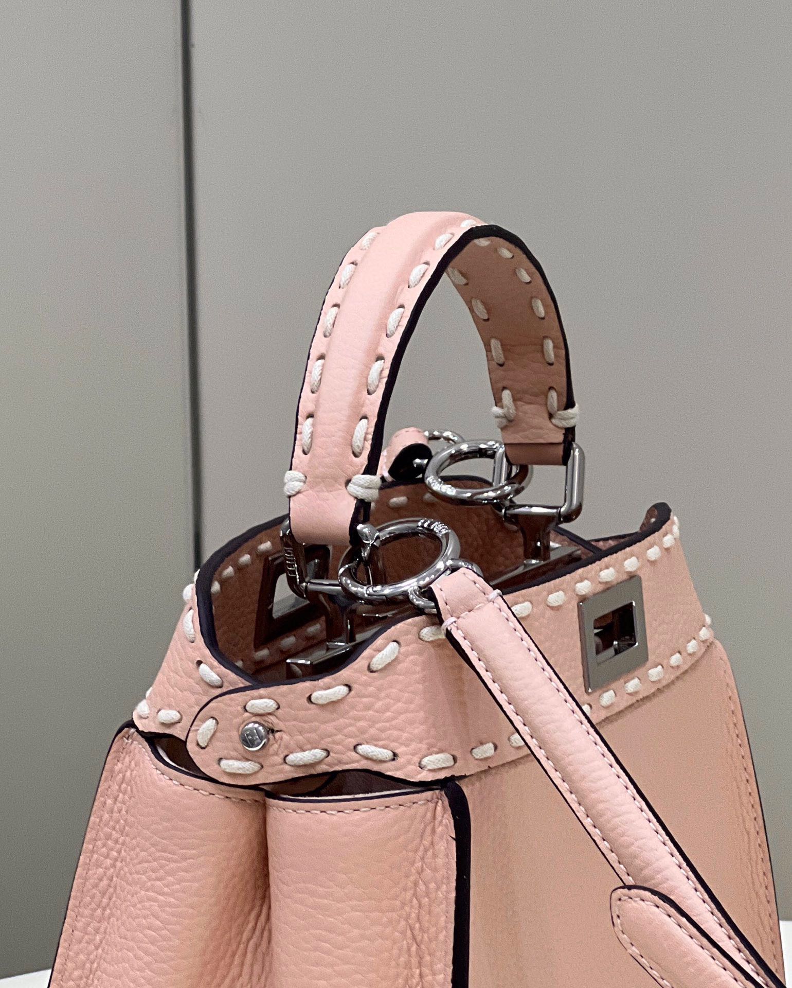 F**di peekaboo bag