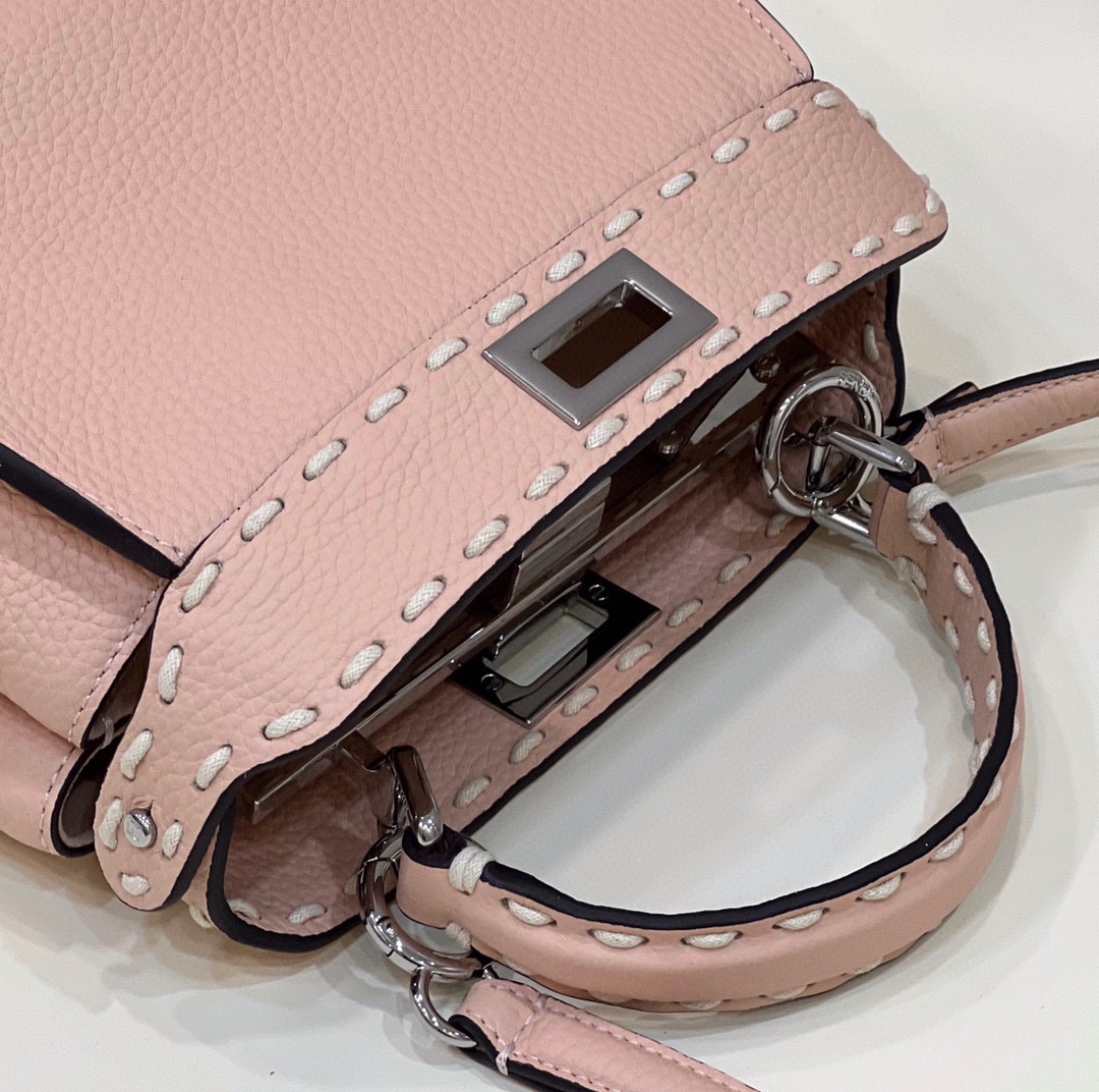 F**di peekaboo bag
