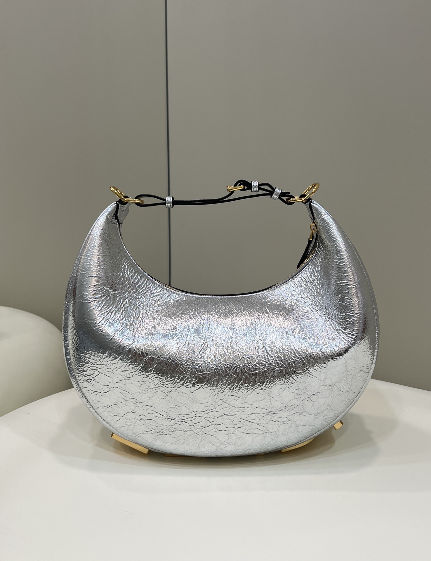 F**di graphy icon bag