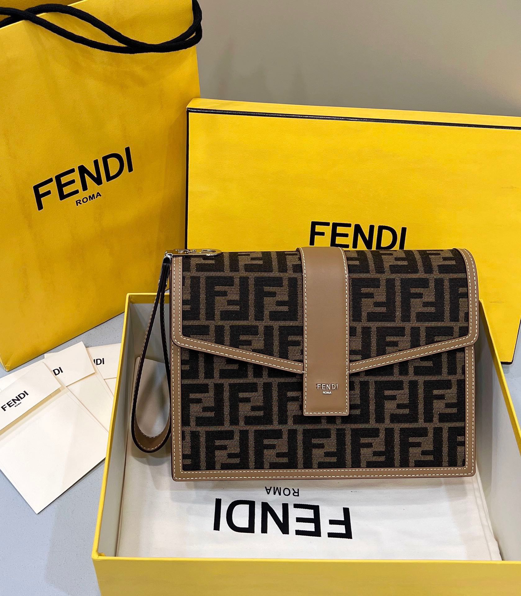 F**di o’lock bag