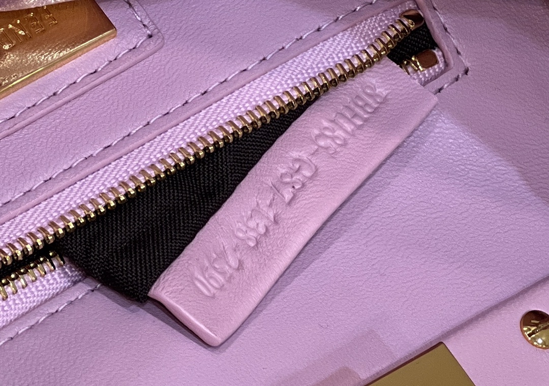 F**di peekaboo bag