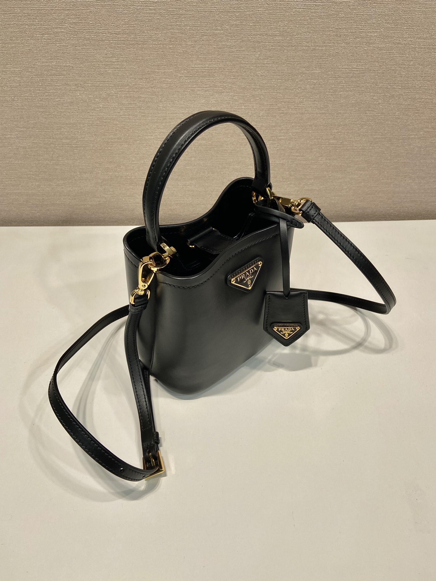 Pra*a panier mini-bag