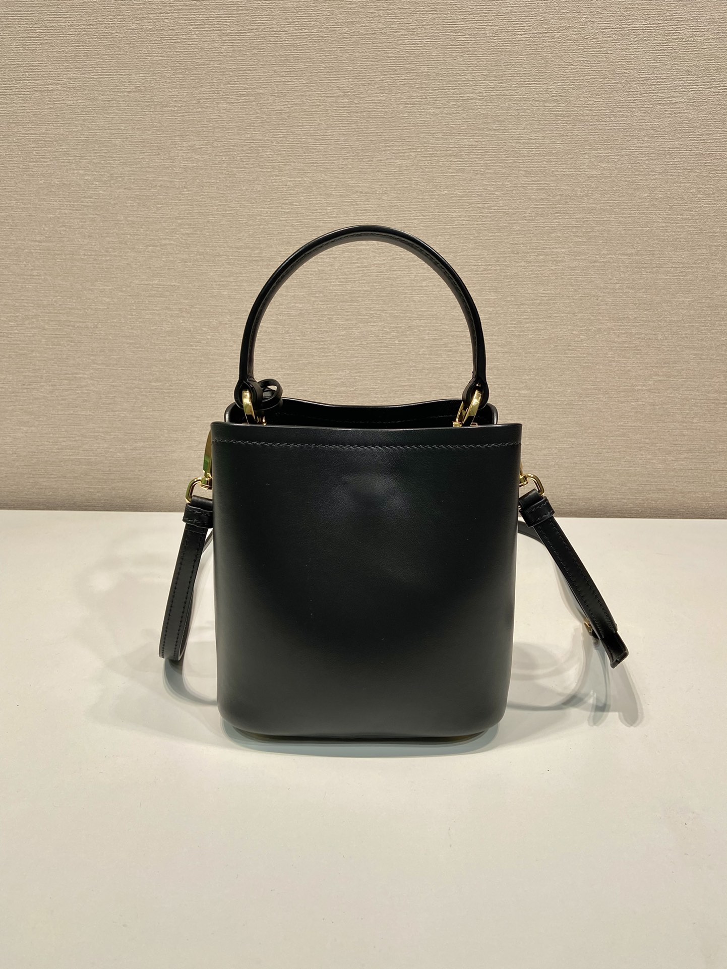 Pra*a panier mini-bag