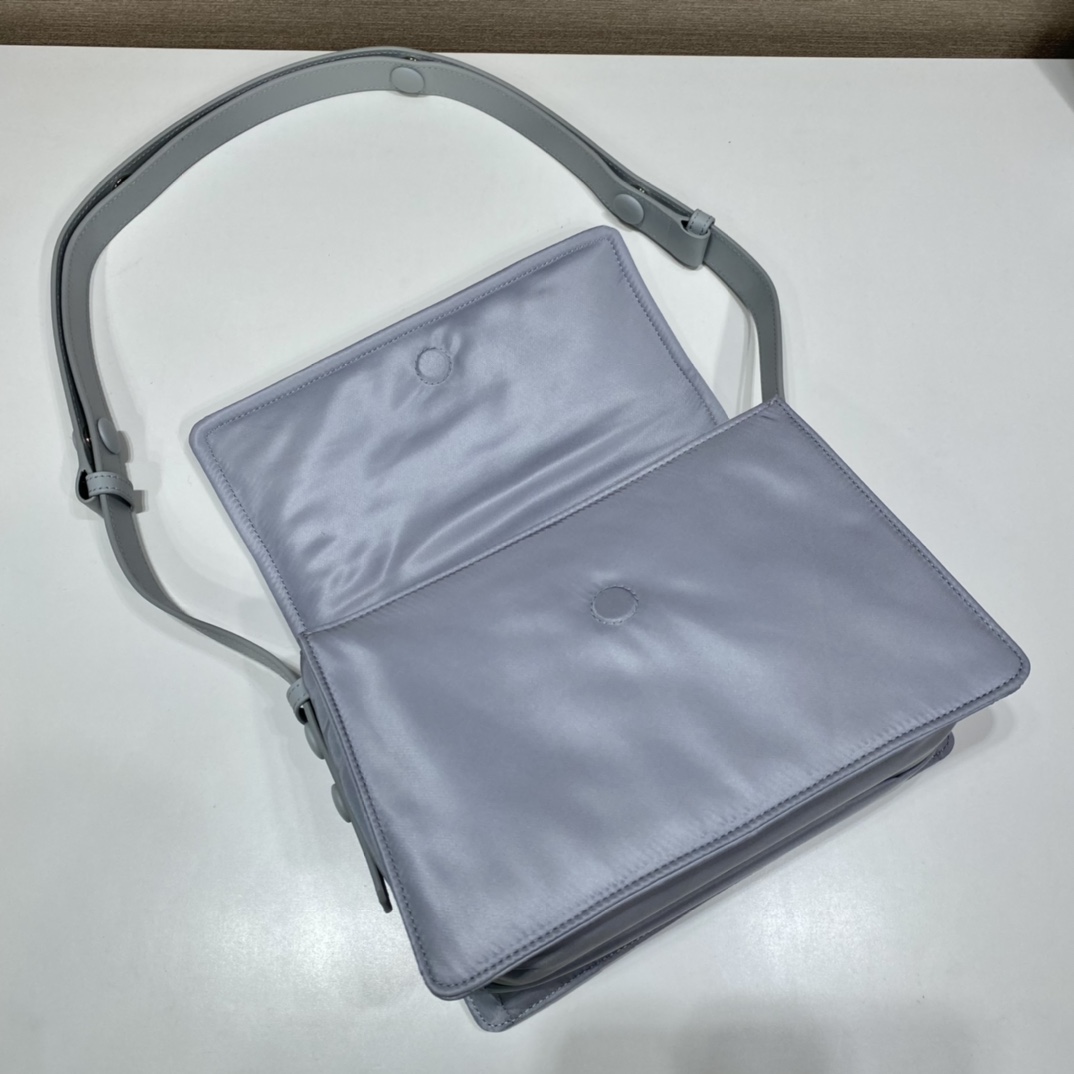 Pra*a small padded re-nylon shoulder bag