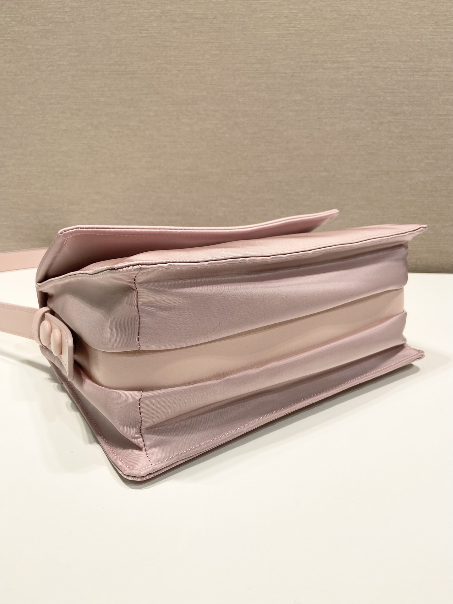 Pra*a small padded re-nylon shoulder bag