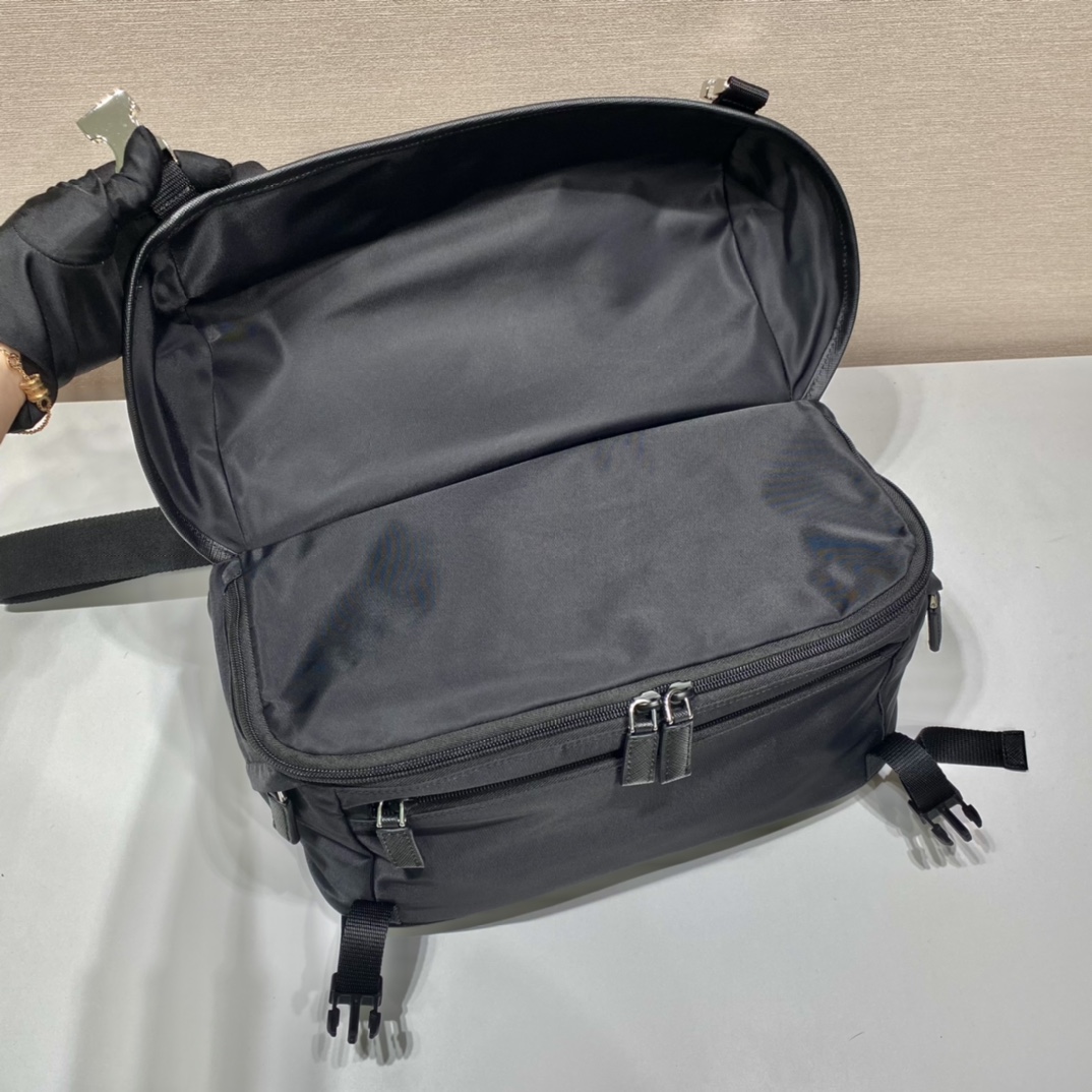 Pra*a re-nylon shoulder bag