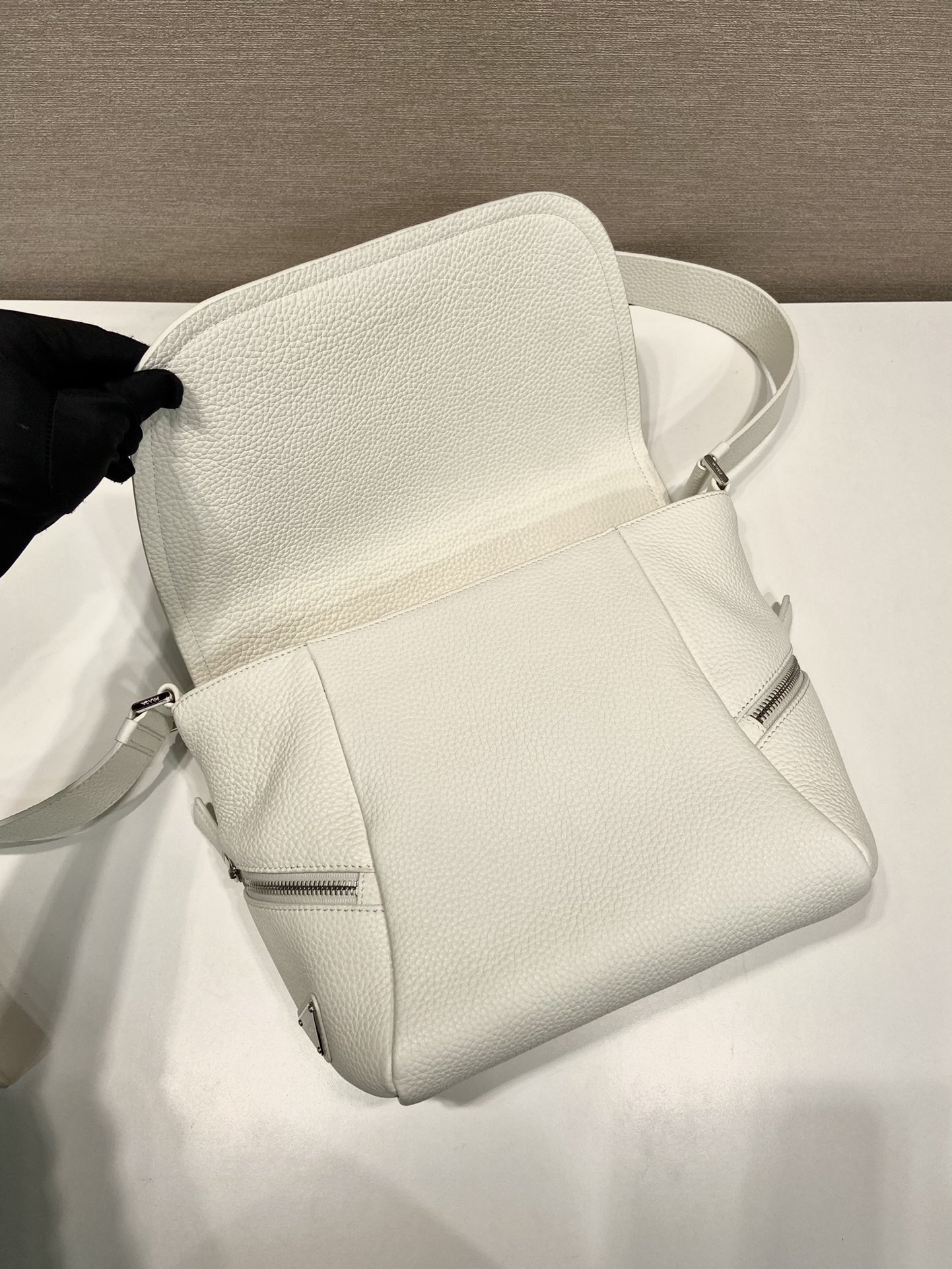 Leather bag with shoulder strap