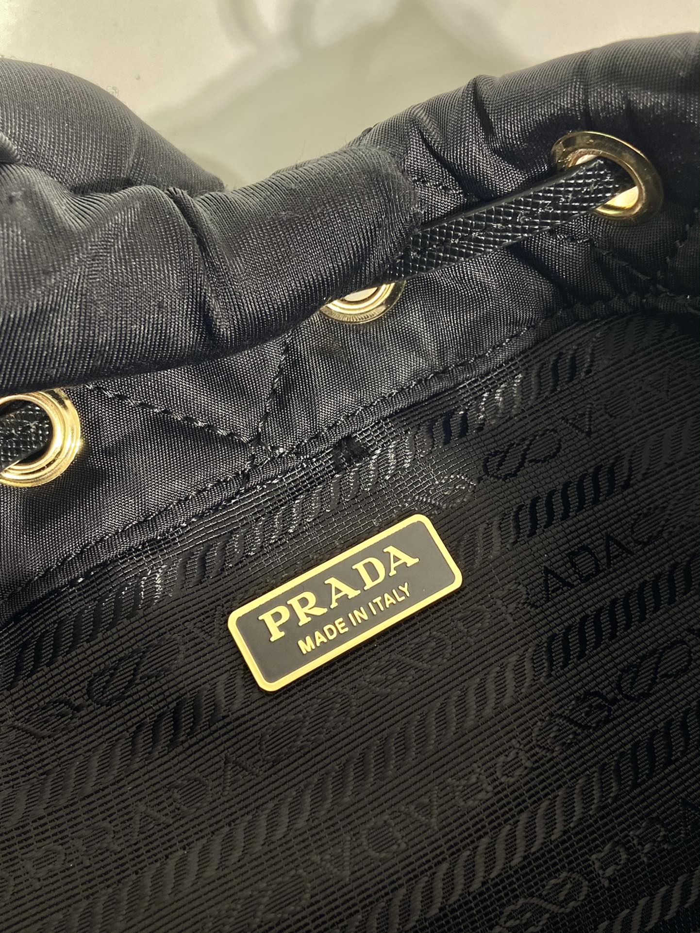 Pra*a duet re-nylon bucket bag