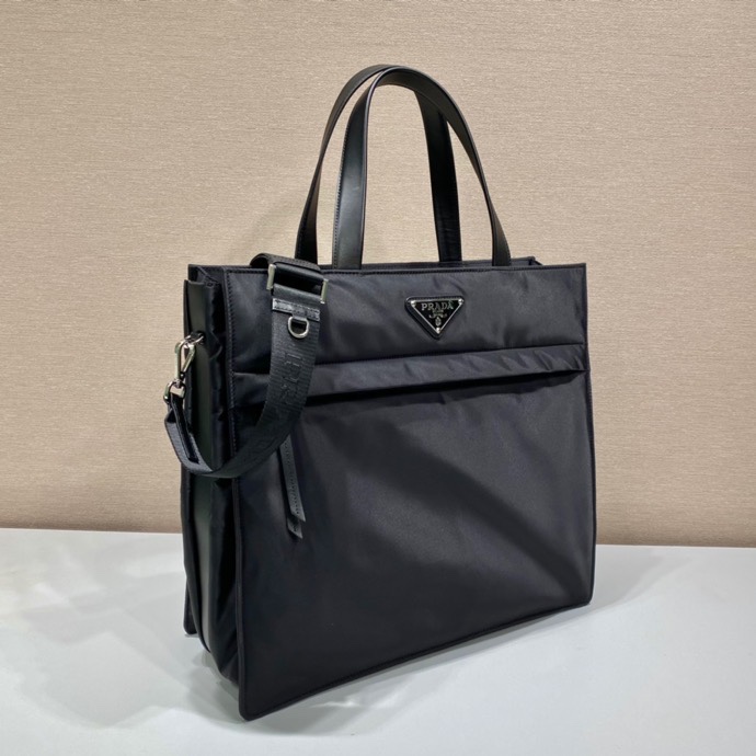 Pra*a black re-nylon tote bag