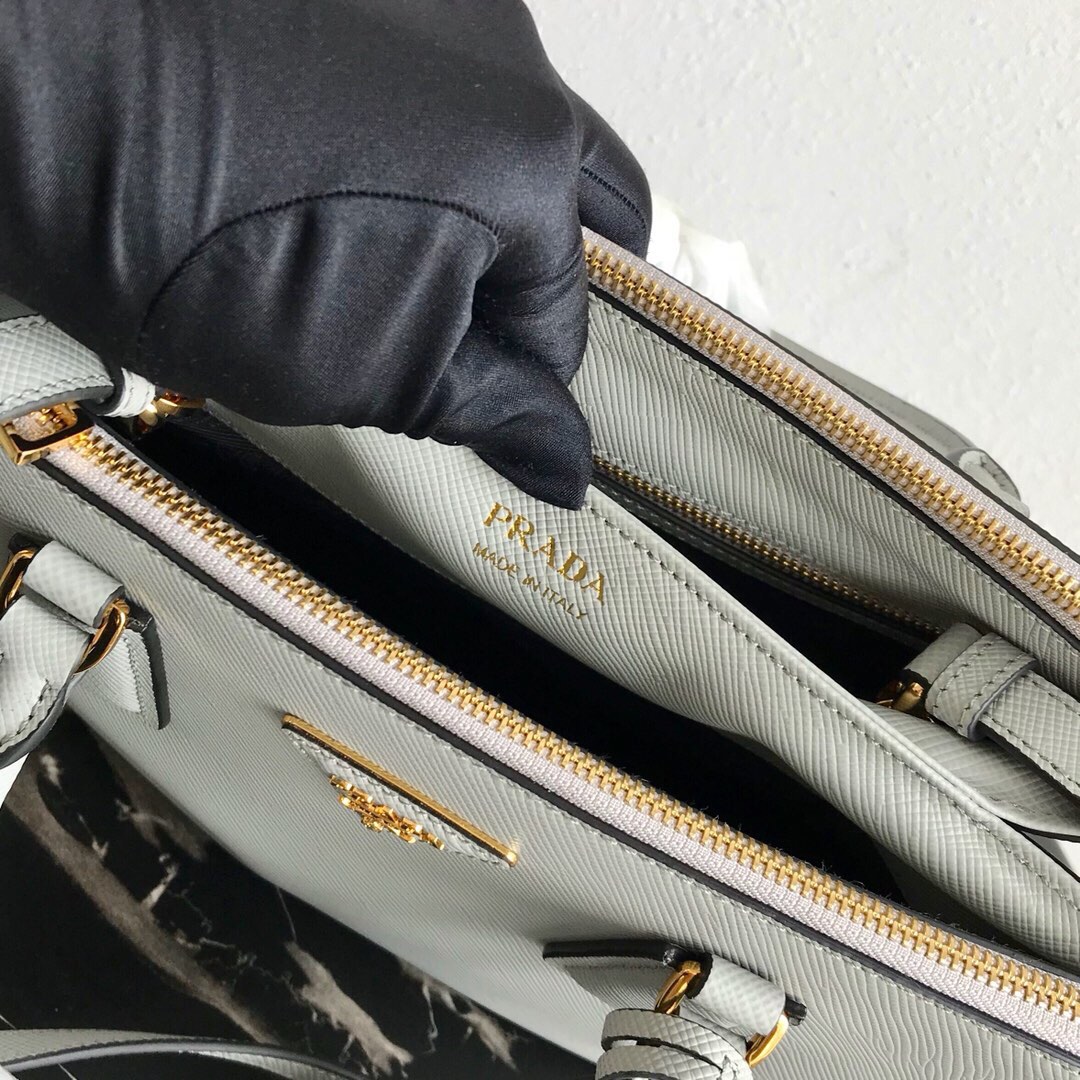 Pra*a galleria saffiano leather bag