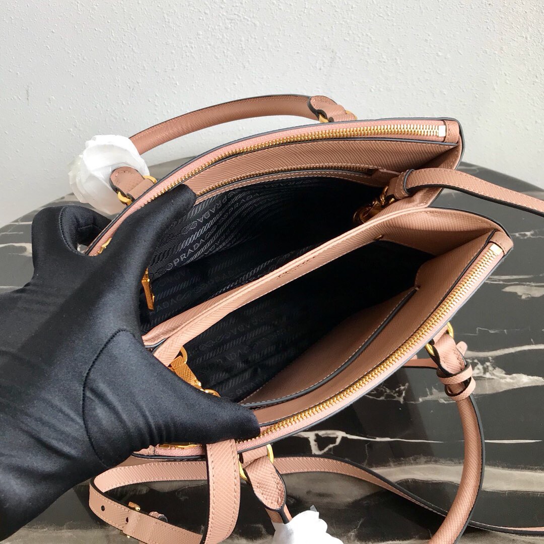 Pra*a galleria saffiano leather bag