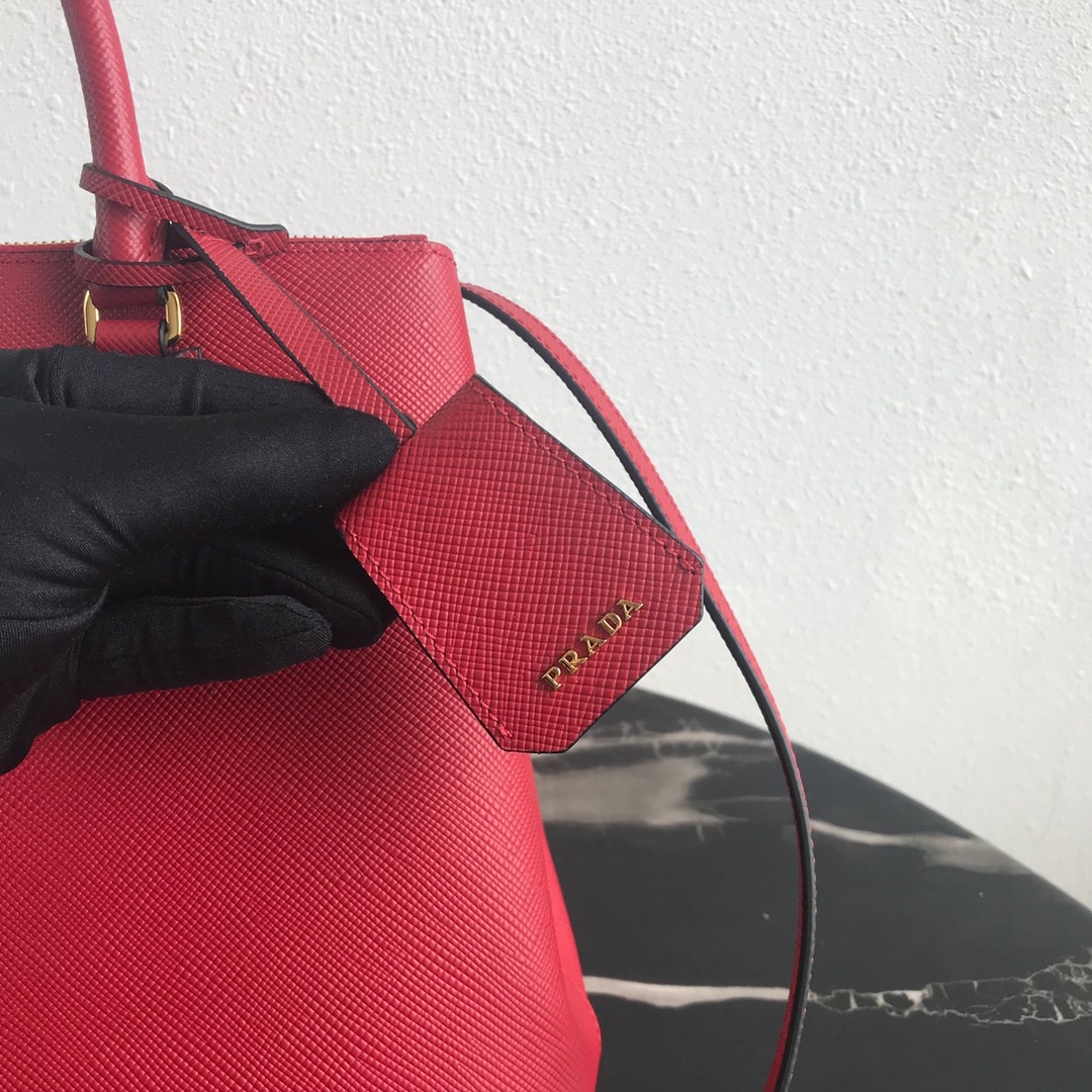 Pra*a galleria saffiano leather bag