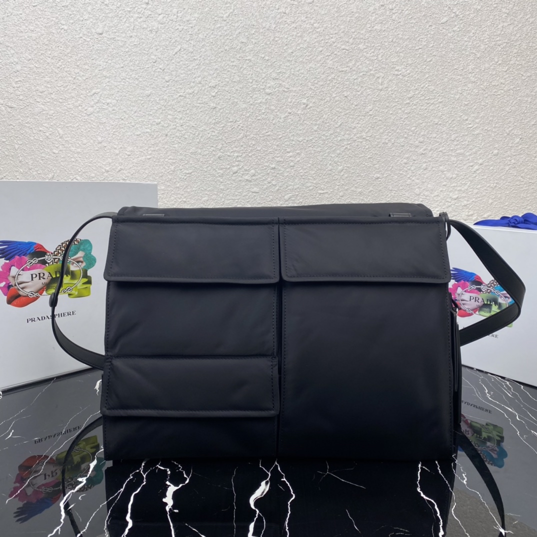 Pra*a black re-nylon large padded shoulder bag