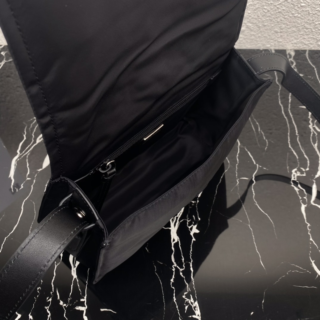 Pra*a black small padded re-nylon shoulder bag