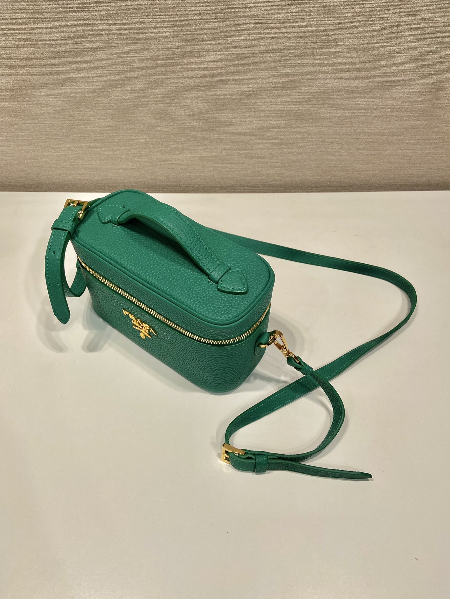Pra*a leather mini-bag