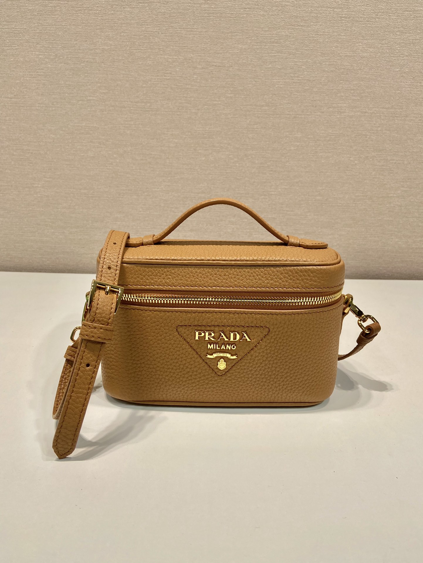 Pra*a leather mini-bag